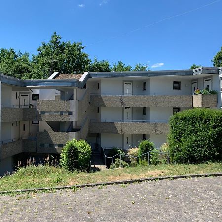 Top Modernes 1-Zimmer-Apartment Mit Kueche, Parkplatz, Kostenfreiem Wlan Und Netflix Bad Soden-Salmünster Екстериор снимка